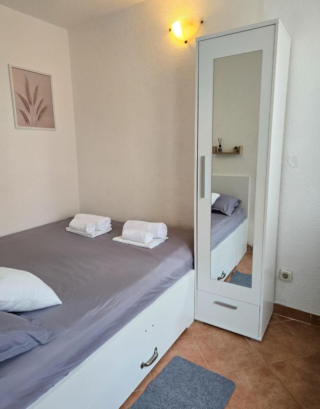 Private Bedroom With Bathroom 바스카보다 외부 사진